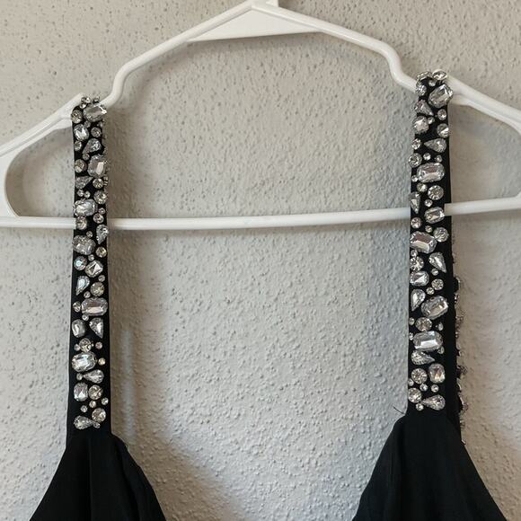 Mac Duggal Asymmetrical Side Slit Lace Up Rhinestone Embellished Gown Size 20W - Picture 10 of 14